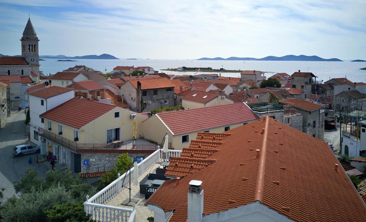 Tri Ferala - Apartament