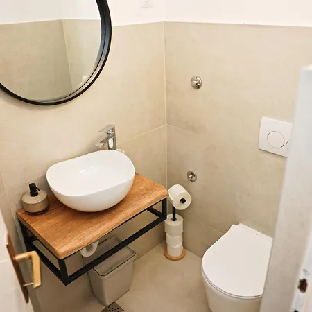 Apartmani Tri Ferala - Pakoštane Esterno foto
